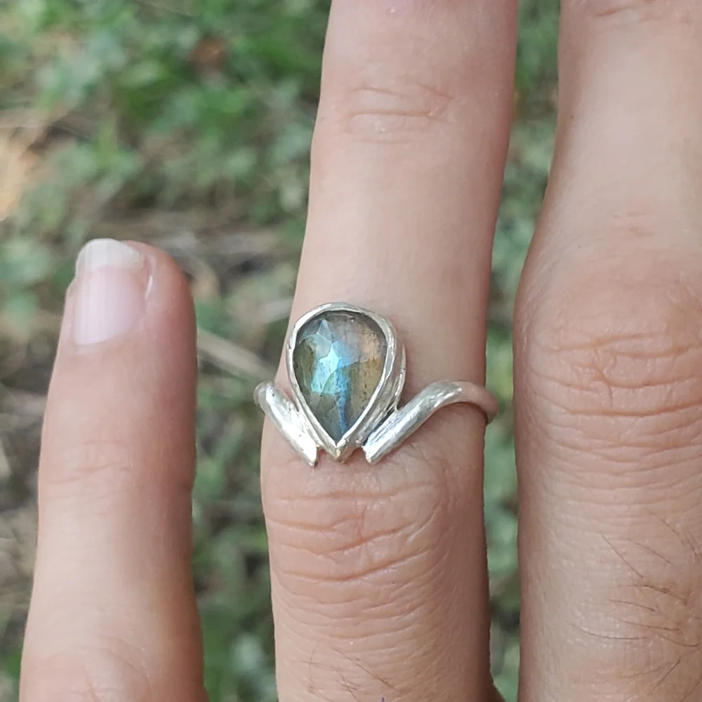 5.5 Labradorite silver ring - Picture 4 of 4